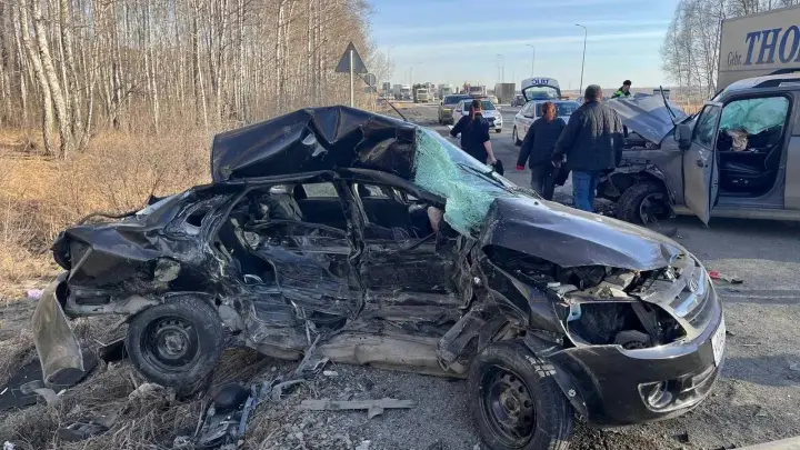 Смертельный интервал: водитель Лады врезался в Танк на обходе Челябинска