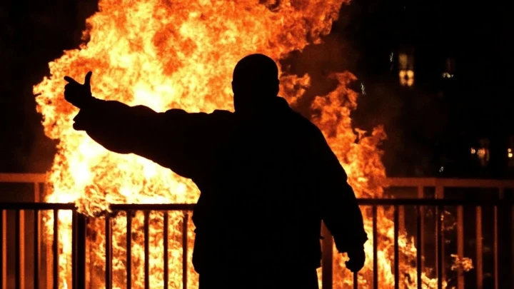 В Японии 15-летний школьник поджёг дом вместе со спящими родителями