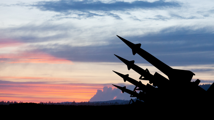 SHOT:Россия сбила украинский истребитель F-16 ракетой С-400 над Сумской областью