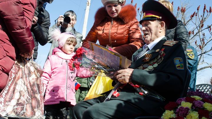 Не примем негодяев: О главной причине восстания Донбасса накануне Дня Победы напомнил Пушилин