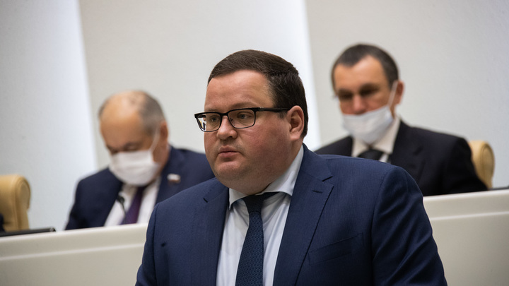 Минтруд: большая часть бедных в России приходится на семьи с детьми