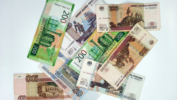 Тотальная индексация: Парламентарий оценил, на сколько повысят социальные выплаты