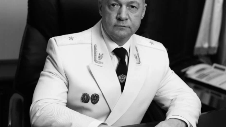 Чиновник умер во время заплыва: причина смерти прокурора Чувашии