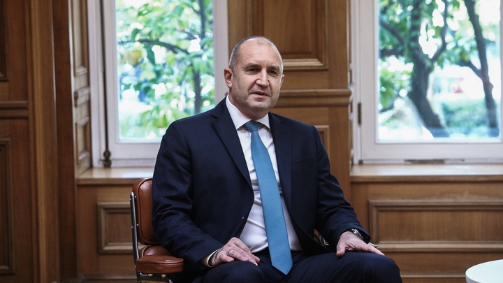 Президент Болгарии высказал Зеленскому всё в лицо: Тот не сдержал гримасы