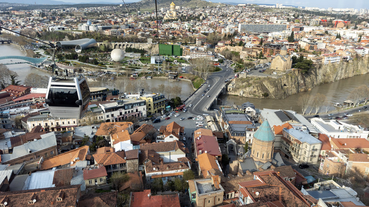 В Госдепе одёрнули Грузию из-за закона об иноагентах. Президент Зурабишвили тут же сообщила о праве вето