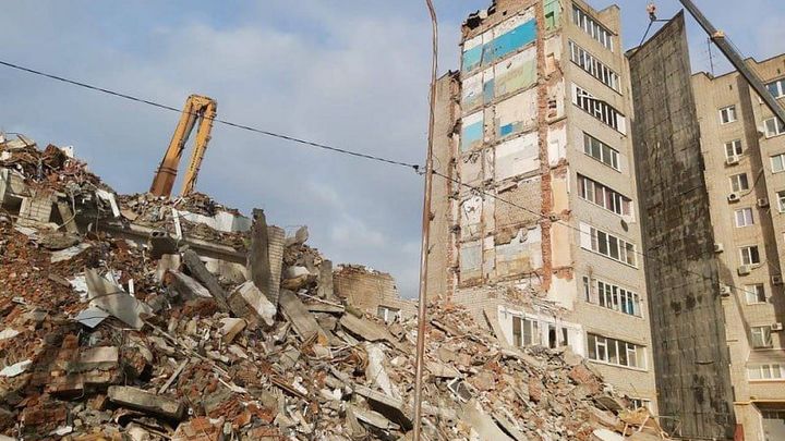 Жителям разрушенной многоэтажки в Ейске выплатили почти 2 млн рублей за аренду жилья