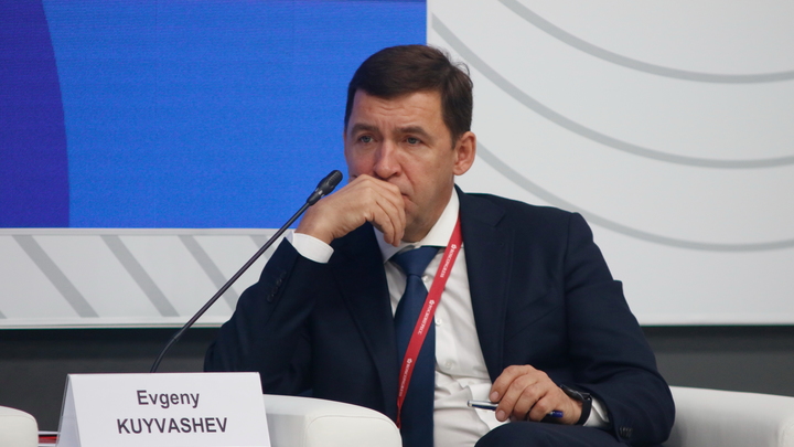 Губернатор назвал самую востребованную специальность на свердловских заводах