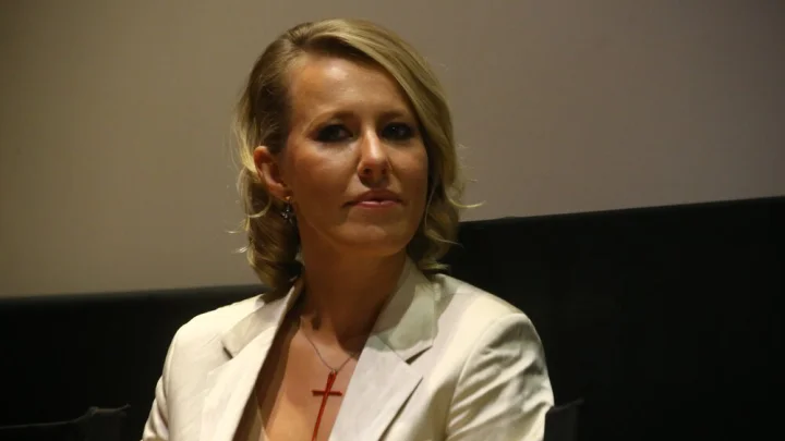 Собчак ответила жена бойца СВО. Не стерпела оскорбления