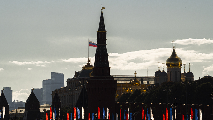 Больше начальников. Зачем федеральным округам назначили ответственных за развитие