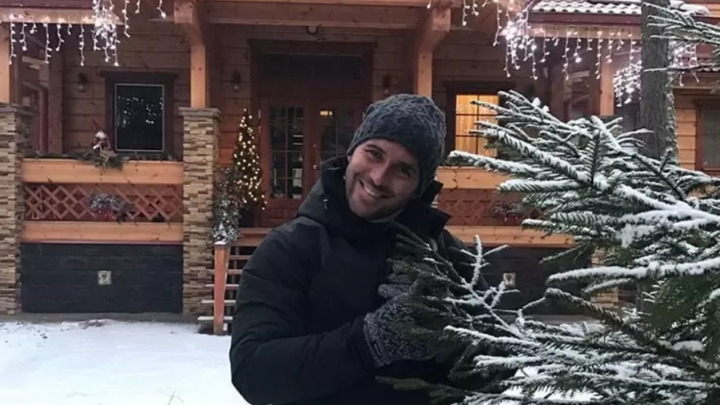 Бывший нападающий Зенита Кержаков избавляется от недвижимости под Петербургом