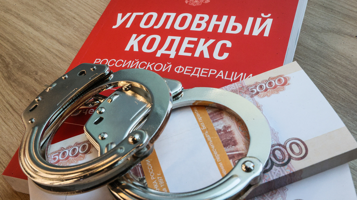 Сотрудник МЧС Белгородской области ворует у коллег, пока небратья обстреливают регион