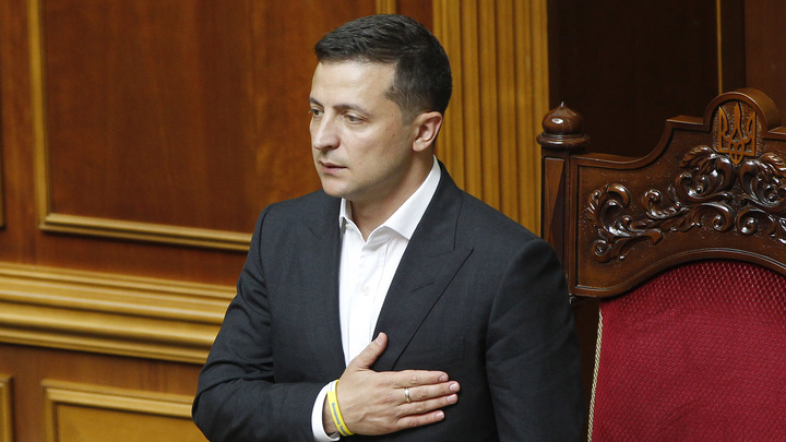 Мощно, без лжи: Зеленский после звонка Путину решил приступить к разведению сил в Донбассе