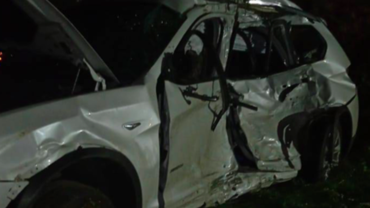 В Кавказском районе BMX X5 столкнулась с пассажирским автобусом, один человек погиб