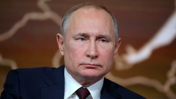 Это не вопрос, это провокация: Шнуров пытался поддеть Путина и прогадал