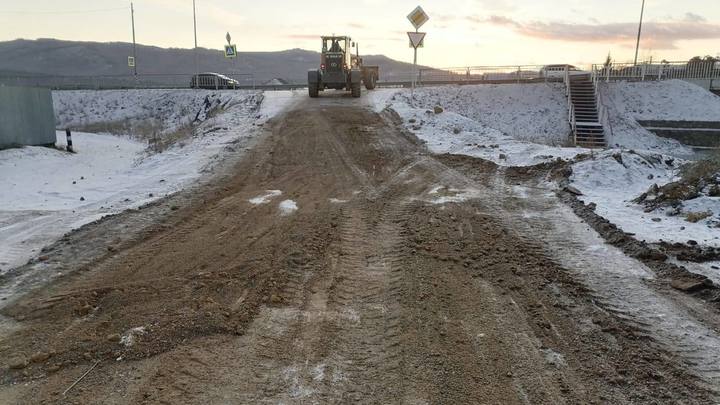 Уходим под лёд: ещё два посёлка под Читой борются с грунтовыми водами