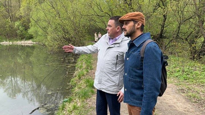 В парке у ДТЮ построят две асфальтовые дороги: одна пройдет прямо вдоль прудов