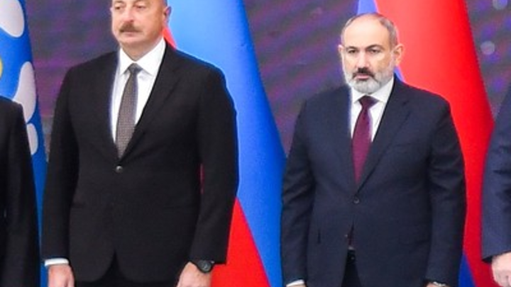 Баку и Ереван подпишут мирный договор: Подробности рассказал Токаев