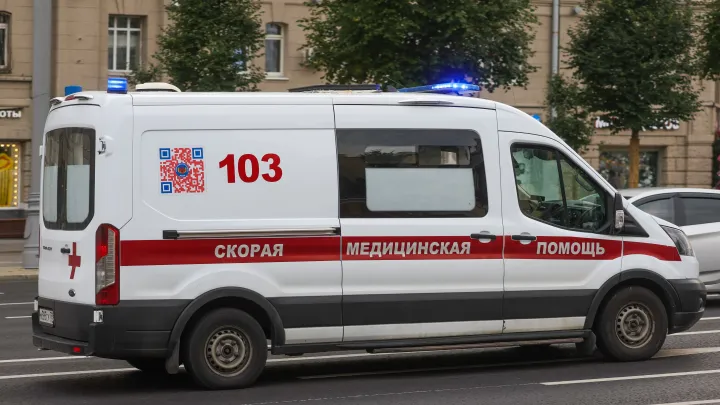 Машины на обочине, покорёженные фуры: подробности ДТП на М12, из-за которого перекрыли движение под Арзамасом