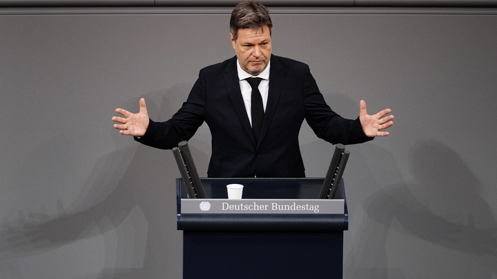 Министр экономики Германии выдал бизнесу свой антикризисный план: Потом наладится