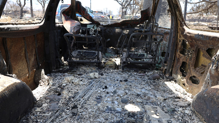 Украинцы жгут автомобили ВСУ. Что это - лёгкие деньги, протест против мобилизации или желание русской победы?