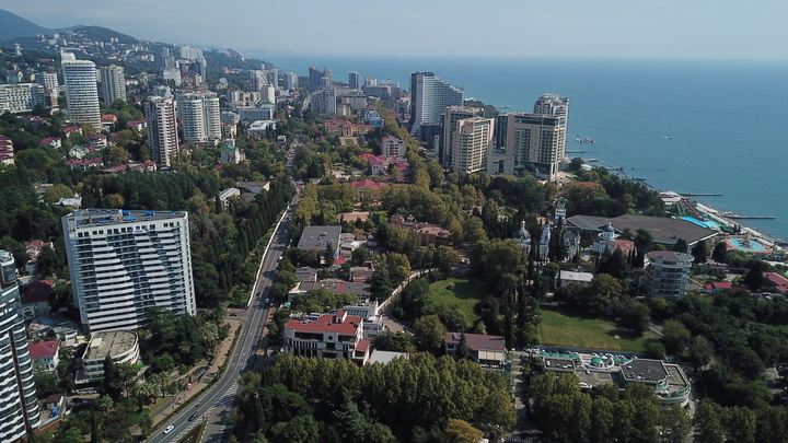 Один из крупнейших долгостроев Сочи-Плаза реконструируют за 6 млрд рублей