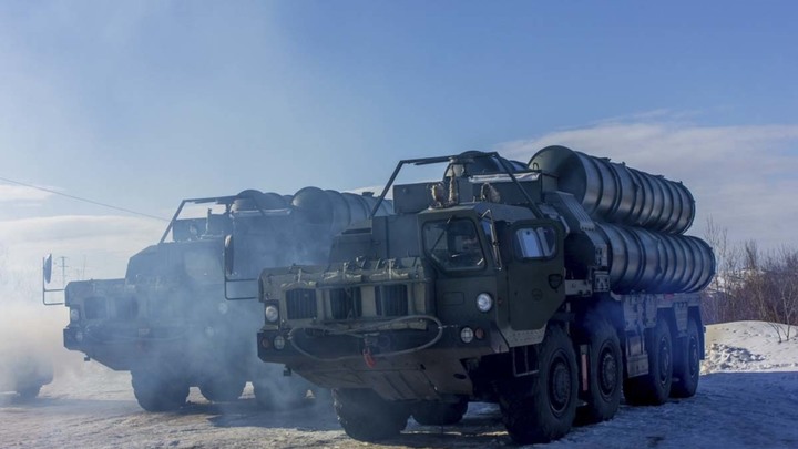 Русские С-400 поймали американские истребители. США планируют операцию Захват