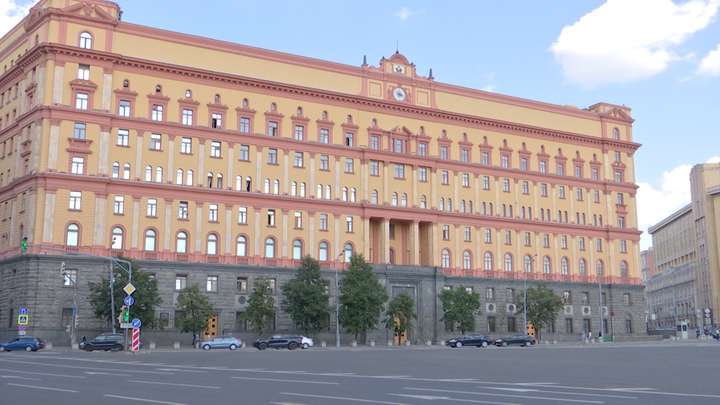 Финансисты ИГ* прикрылись благотворительностью: ФСБ разоблачила пособников боевиков сразу в трёх регионах
