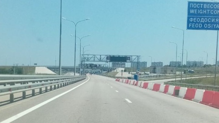 Перед Крымским мостом с обеих сторон нет пробки  – власти полуострова