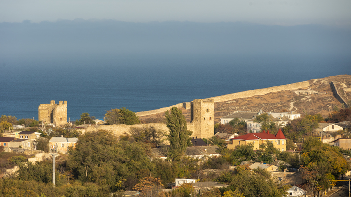 На западе Крыма всё спокойно. Власти опровергли слухи о подрыве ТЭЦ