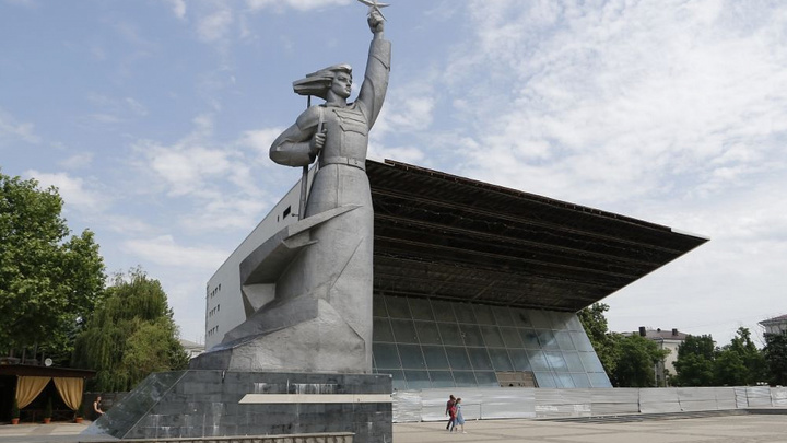 Мэрия Краснодара потребовала пересмотреть границы участка вокруг кинотеатра Аврора