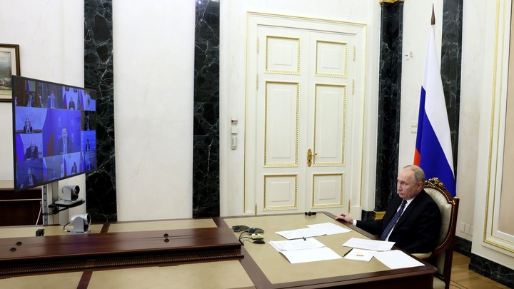 Путин процитировал Евангелие на встрече с кабмином: Будете ловцами человеков