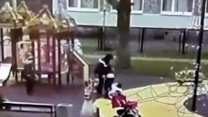 Узбеку, который сломал руку ребенку в Санкт-Петербурге, грозит 5 лет тюрьмы