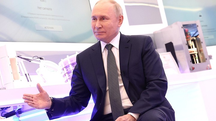 Путину не доставило полного удовольствия интервью с Карлсоном из-за отсутствия остроты