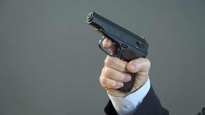 В Одинцово конфликт в подъезде закончился перестрелкой