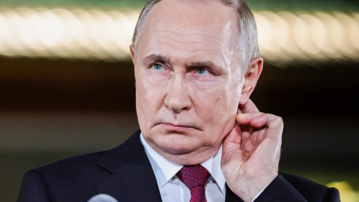 Bloomberg о возможной поездке в Москву: Зеленский может поехать к Путину по просьбе Трампа