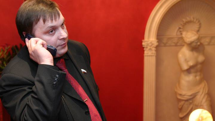 Виновником смерти Шатунова, по версии Разина, стала судья из Ставрополя, которую он угрожает уволить