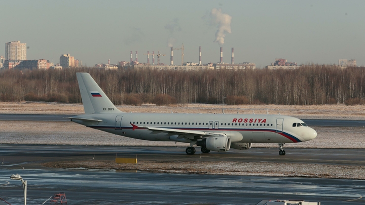 Прокуратура организовала проверку после задержки 40 рейсов в Пулково