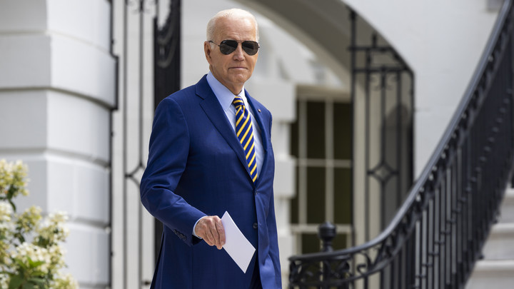 Выбора нет: Советники Байдена склоняют его к поставке Украине запрещённого оружия