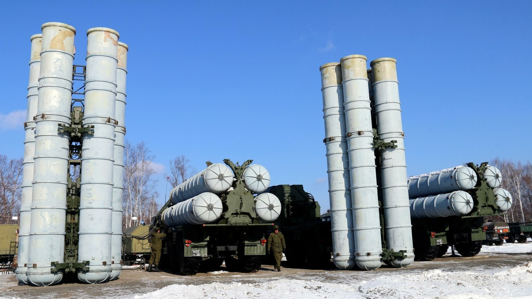 Россия подписала с Турцией контракт на поставку С-400 Россия подписала с Турцией контракт на поставку С-400