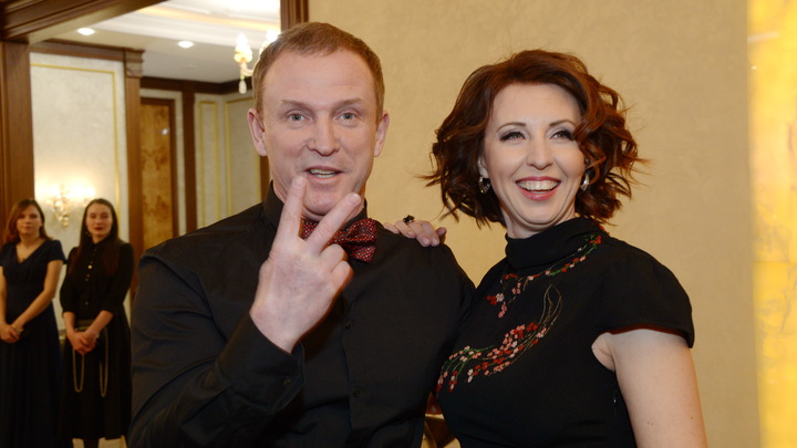 Она надёжный парень: Сенчукова и Рыбин пошутили об Оксане Фёдоровой и призвали помалкивать