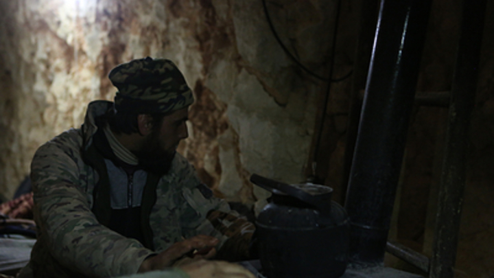 Разведчик рассказал о сдавшихся бойцах ВСУ, в чьих танках были намертво заварены люки