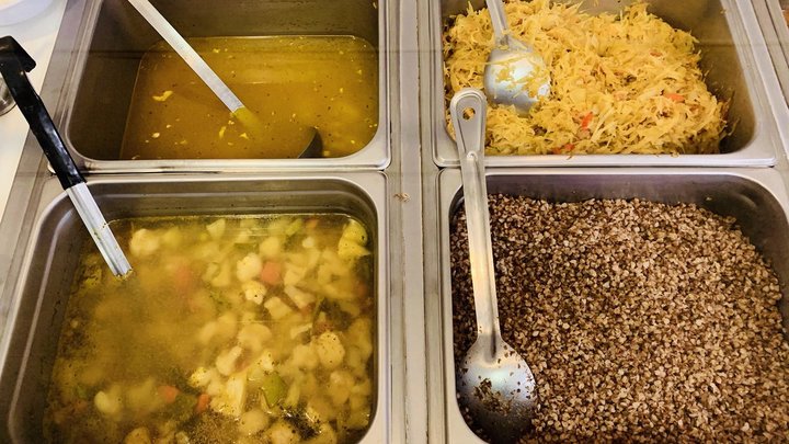 Скажу вам по секрету: Житель Китая оценил русские столовые