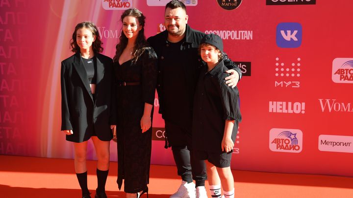 Ценим каждую минуту, проведённую вместе - секреты семейного счастья Сергея Жукова