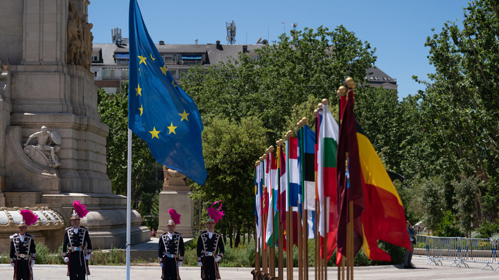 Аналитик назвал сокращение русского населения главной целью гибридной войны Запада