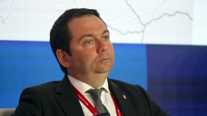 «Голоса в голове» стали причиной: на губернатора Мурманской области Чибиса совершено нападение