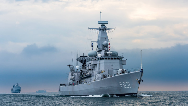 Запад готовится по-взрослому: Калининграду стоит быть начеку, уверен Межевич