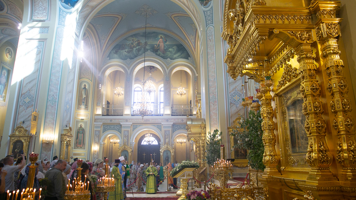 Троица 2023: когда отмечают, значение, традиции, что можно и нельзя делать