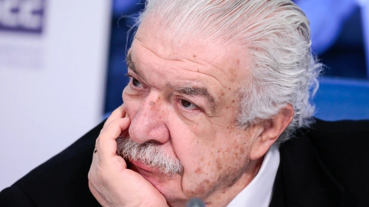 Гусмана уволили, и в Азербайджане начали проклинать русских. Это ещё не вмешательство в дела России?