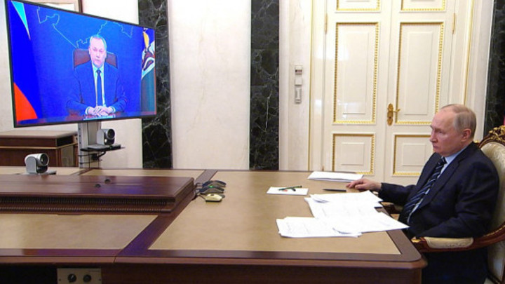 Как политики оценили разговор Путина с Травниковым в преддверии выборов губернатора