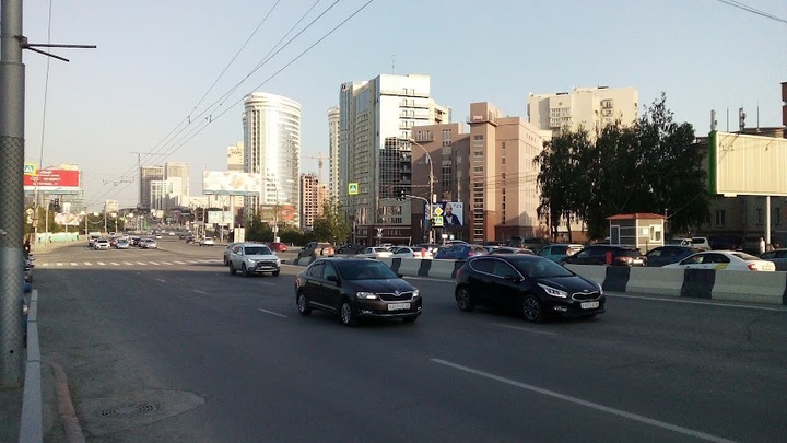 Пробки всех достали: Депутаты горсовета Новосибирска намерены искоренить проблему